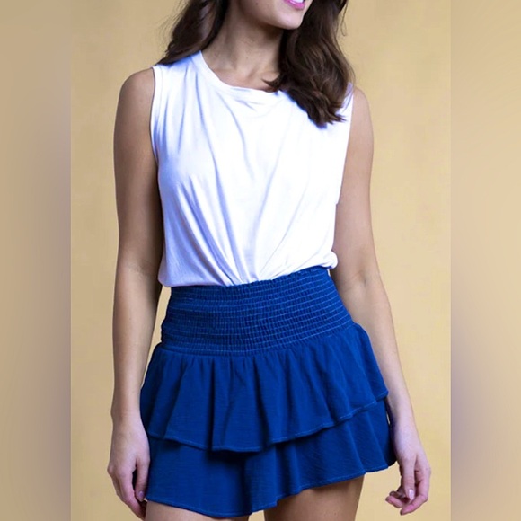 Yana K Portofino skirt in aqua tiered built in shorts medium stretchy - Picture 2 of 13